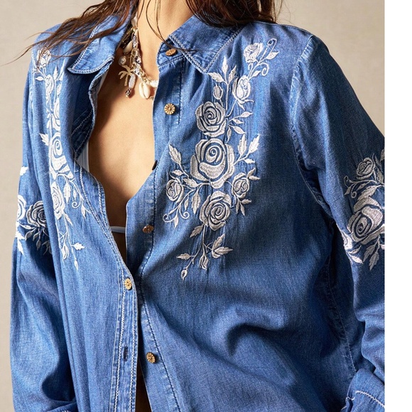 Western Blue Floral Embroidered Button Down Light Denim Shirt - Picture 2 of 8